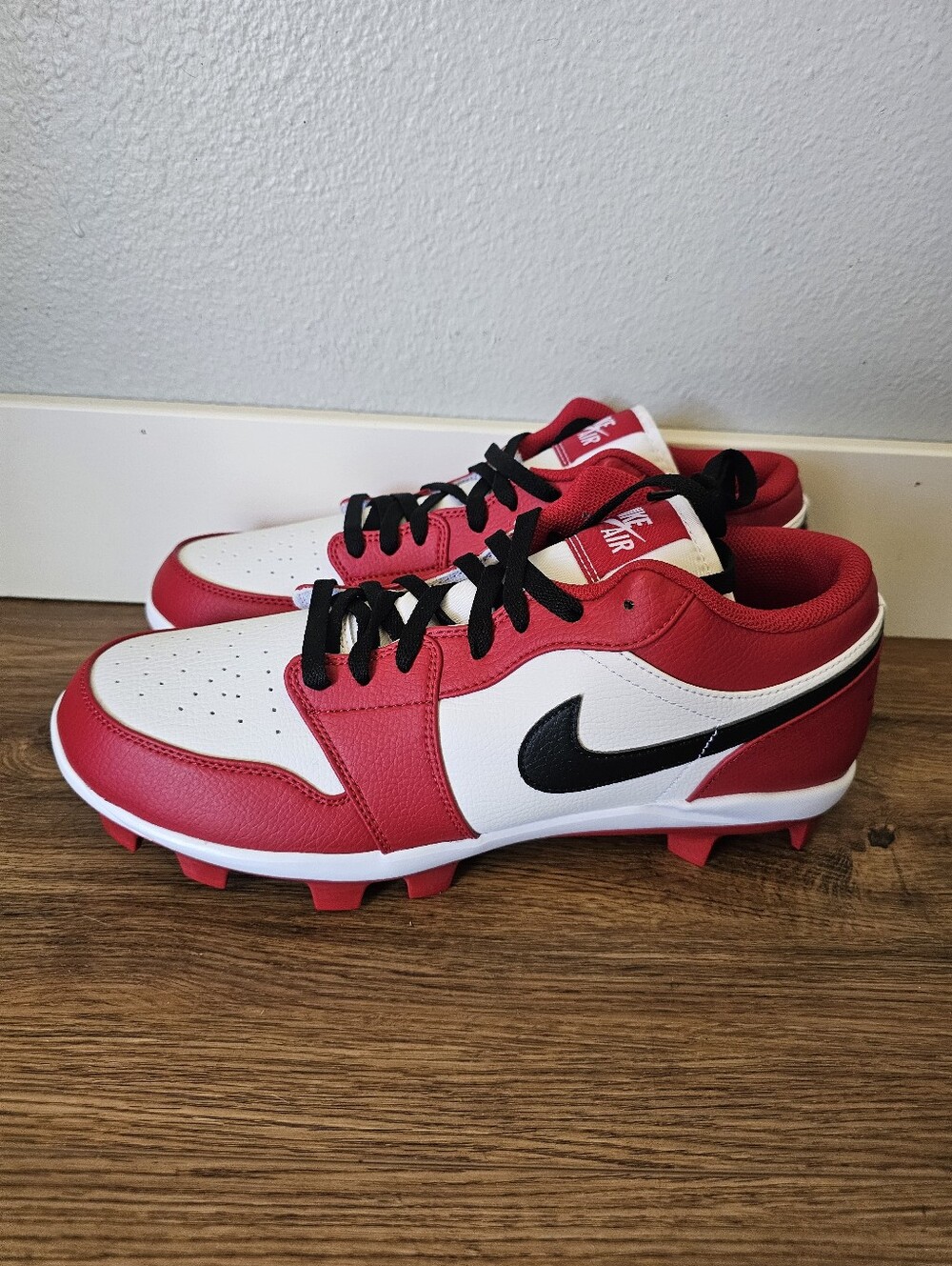 Sz 12 Nike Air Jordan 1 Retro MCS Low Chicago Baseball Cleats CJ8524-611 Men's